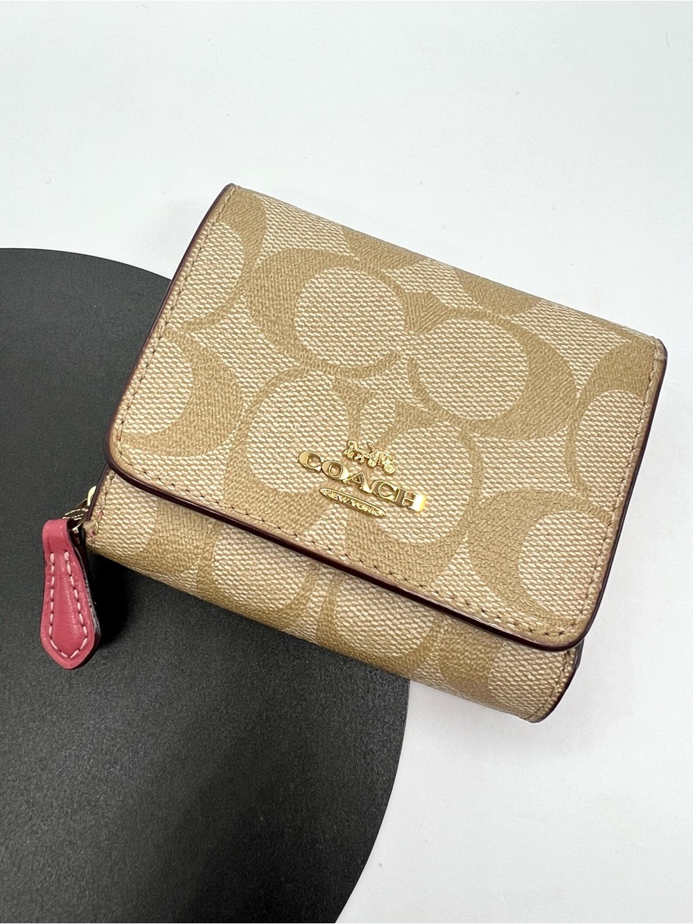 Coach Signature Canvas Small Trifold Wallet Khaki Pink F41302